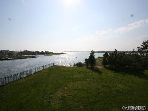 Quogo Neck, Southampton