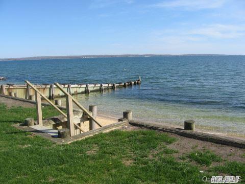 Watersedge, Southold