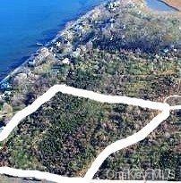 August, Southold