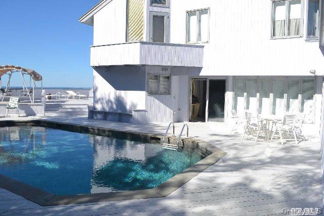 Sound, Southold