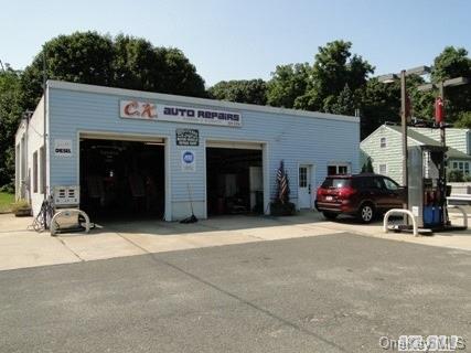Wading River, Riverhead