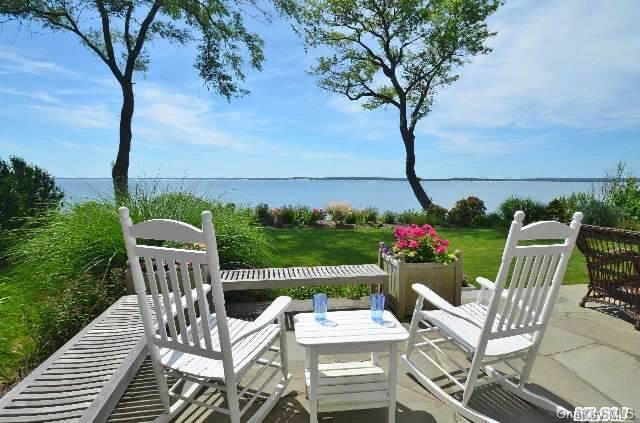 Peconic Bay, Riverhead