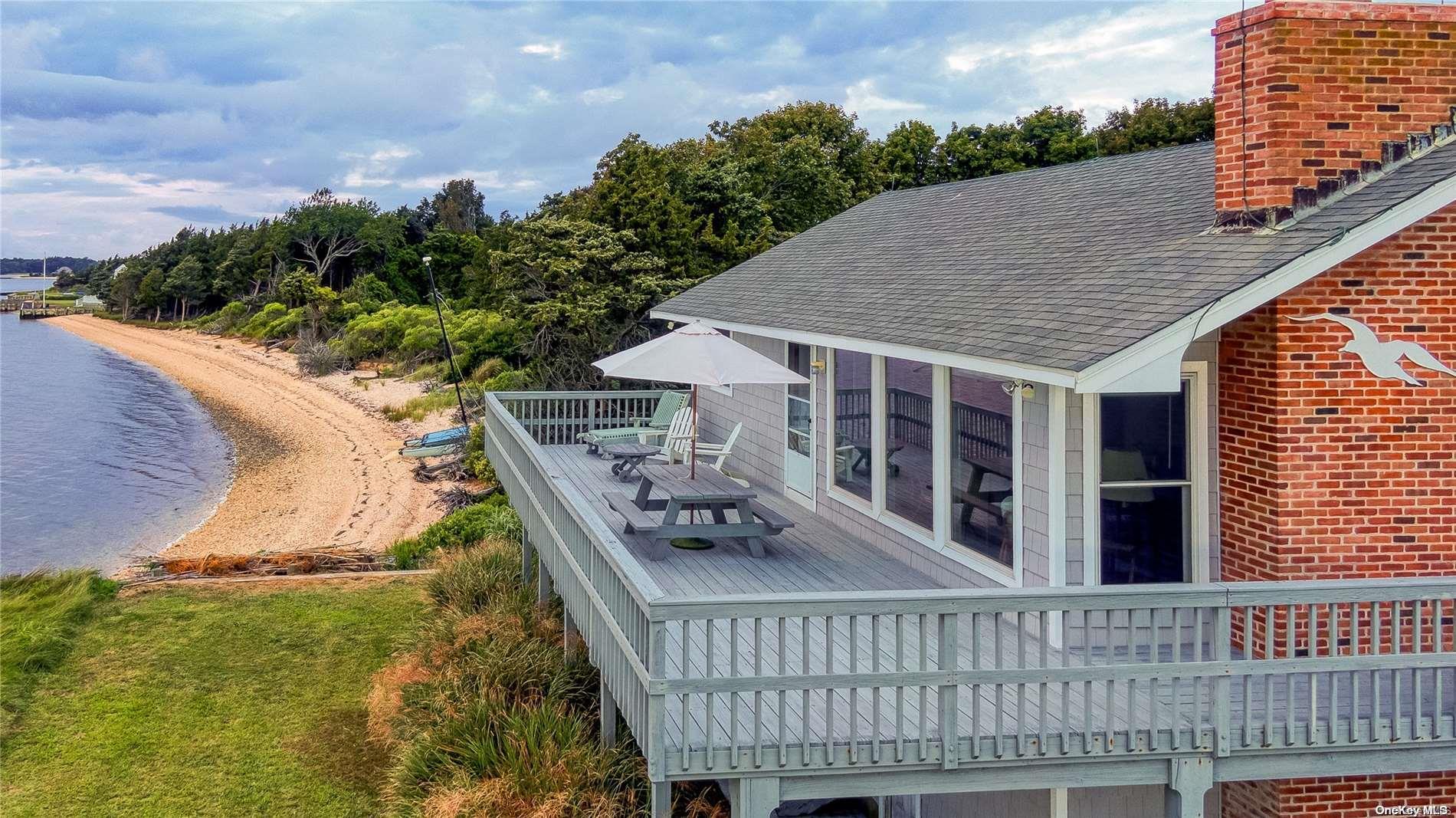 Watersedge, Southold