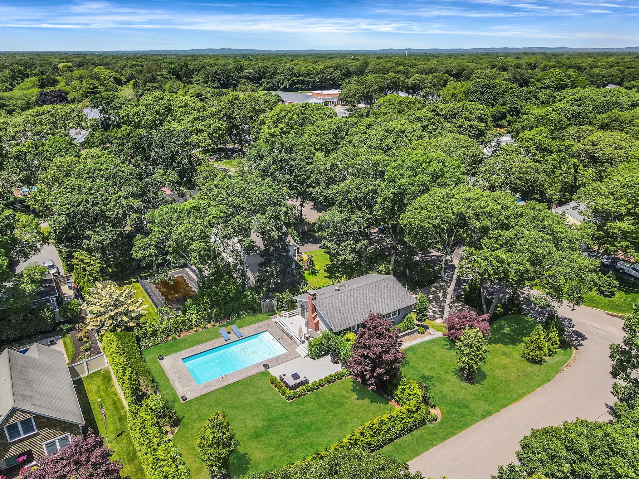 Crestview, Southampton