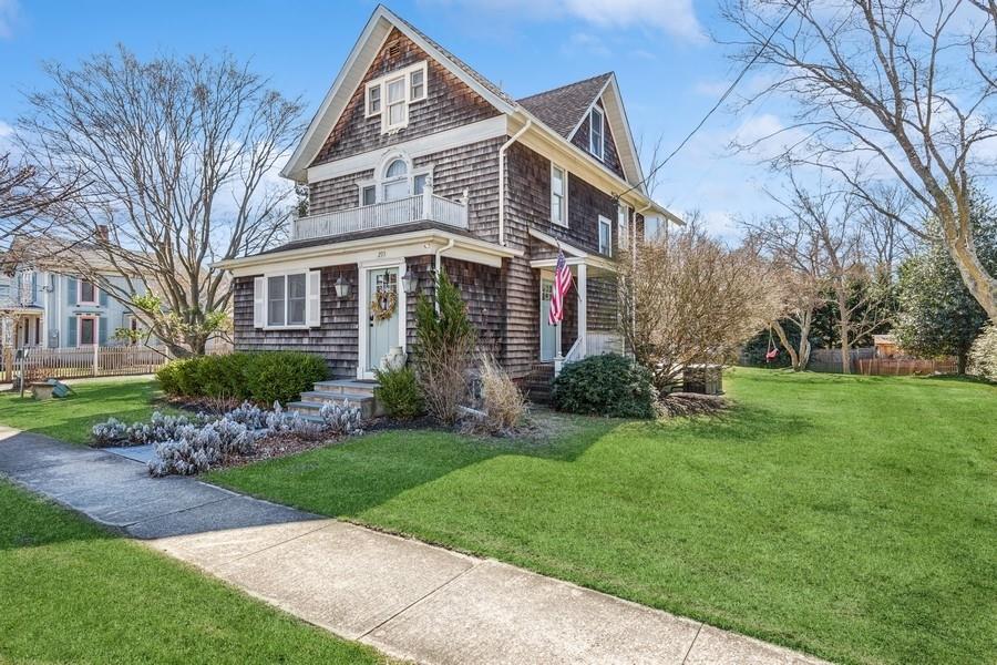 Towns and Country Real Estate