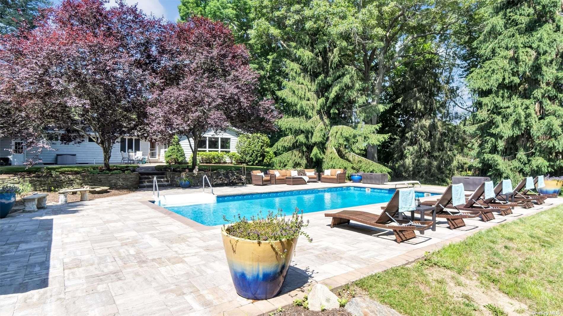 Main, Southold