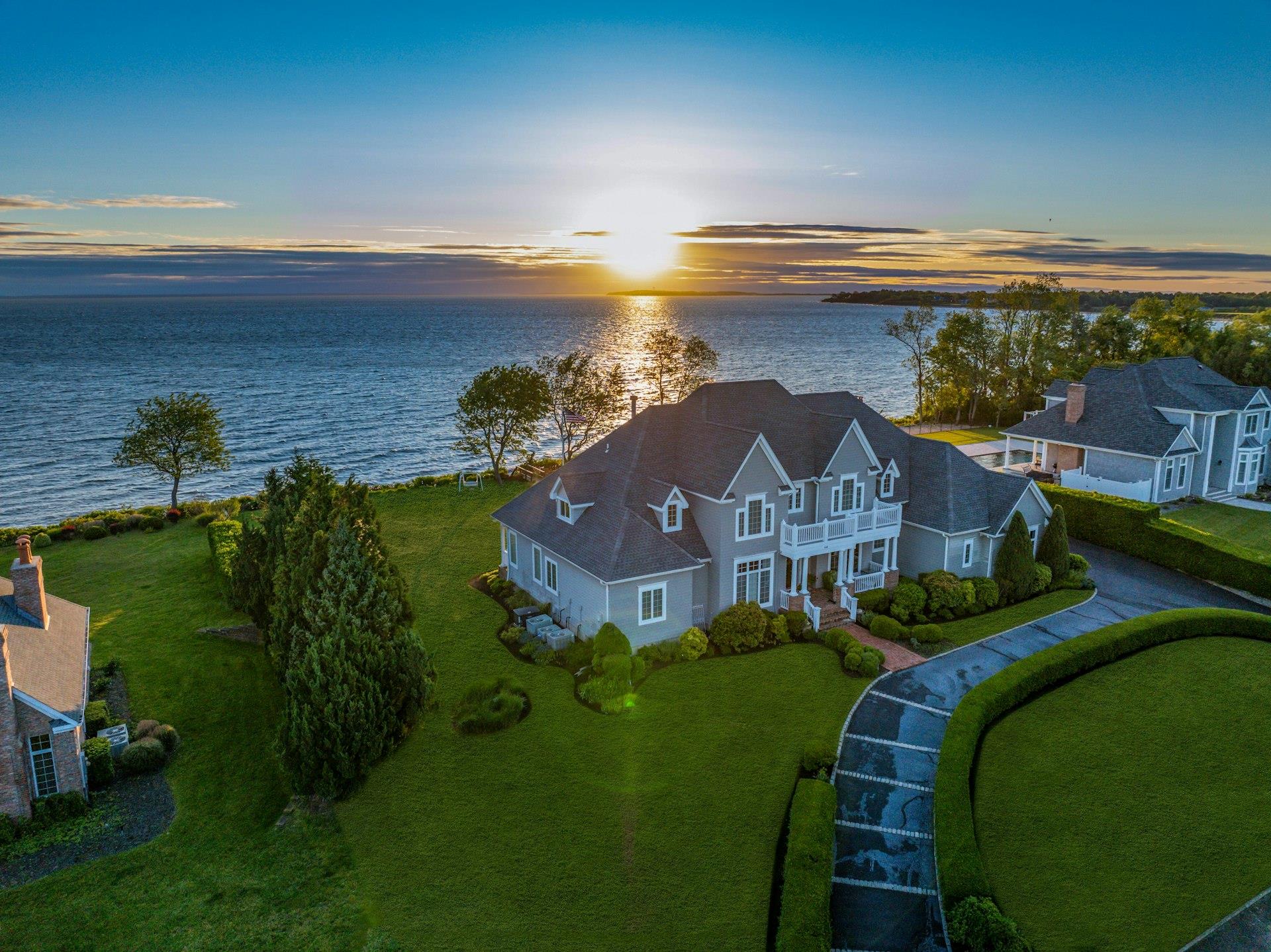 Grandview, Southold