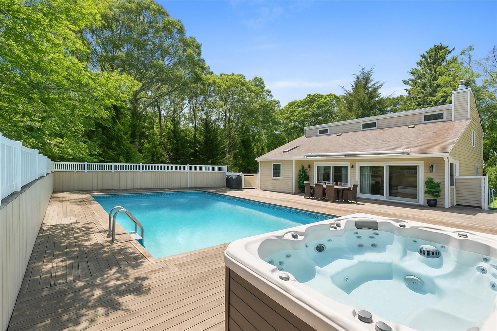 Quogue Riverhead, Southampton