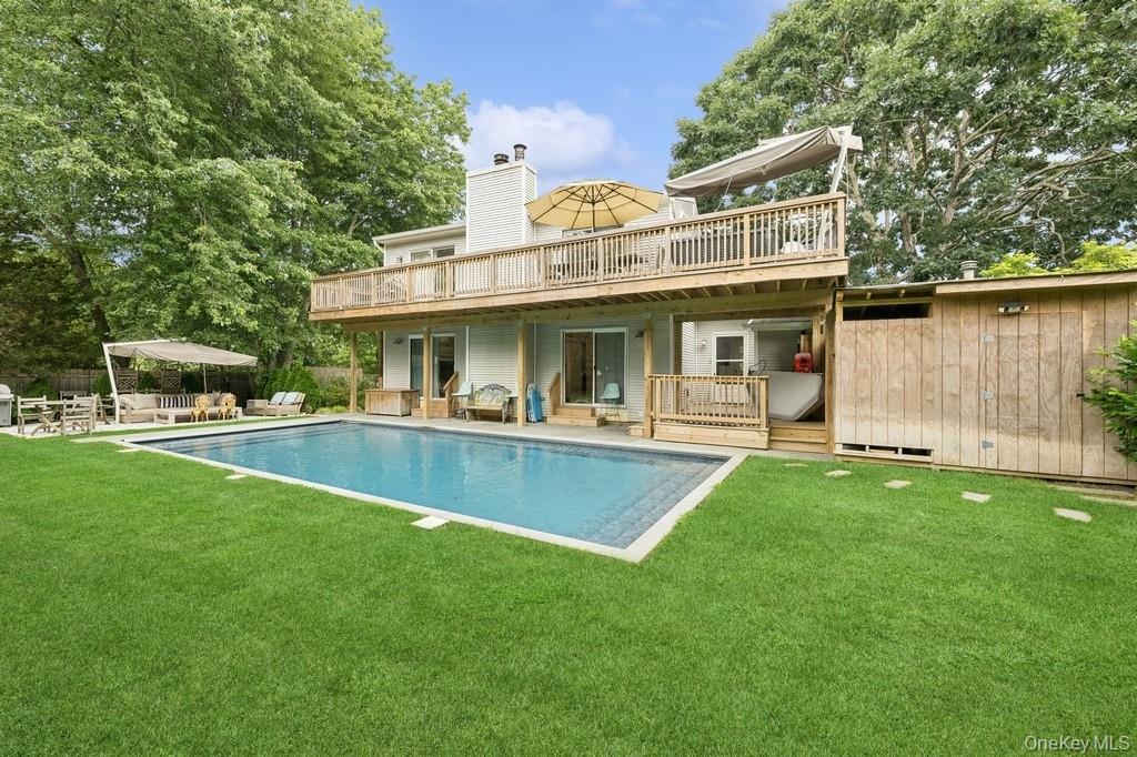 Monroe, East Hampton