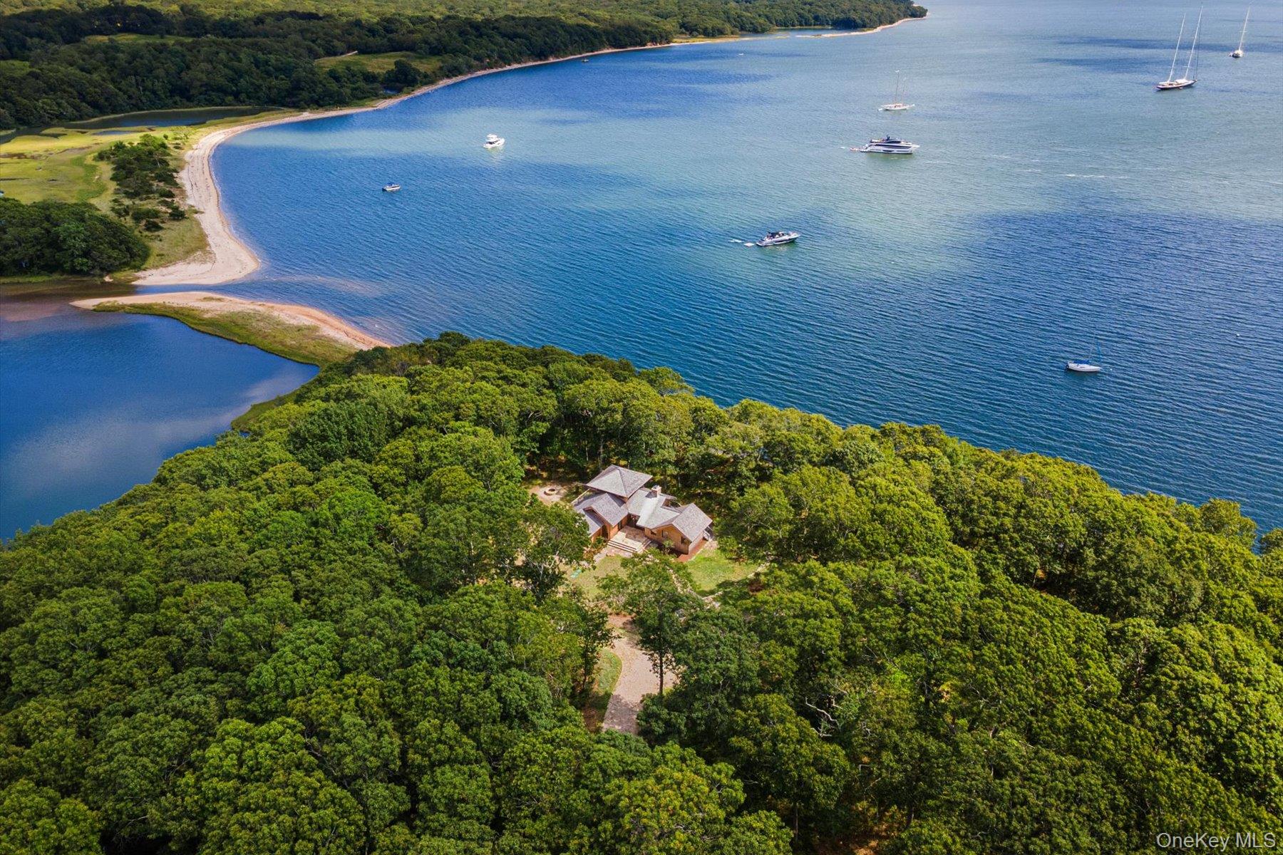 Thompson, Shelter Island