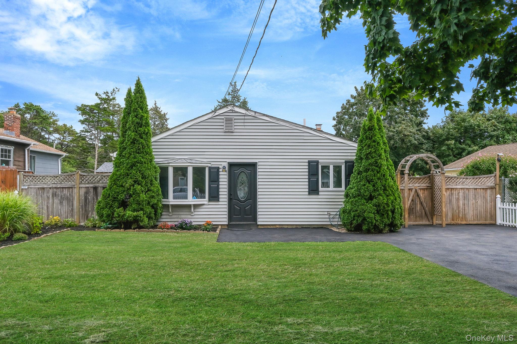Laurin, Riverhead