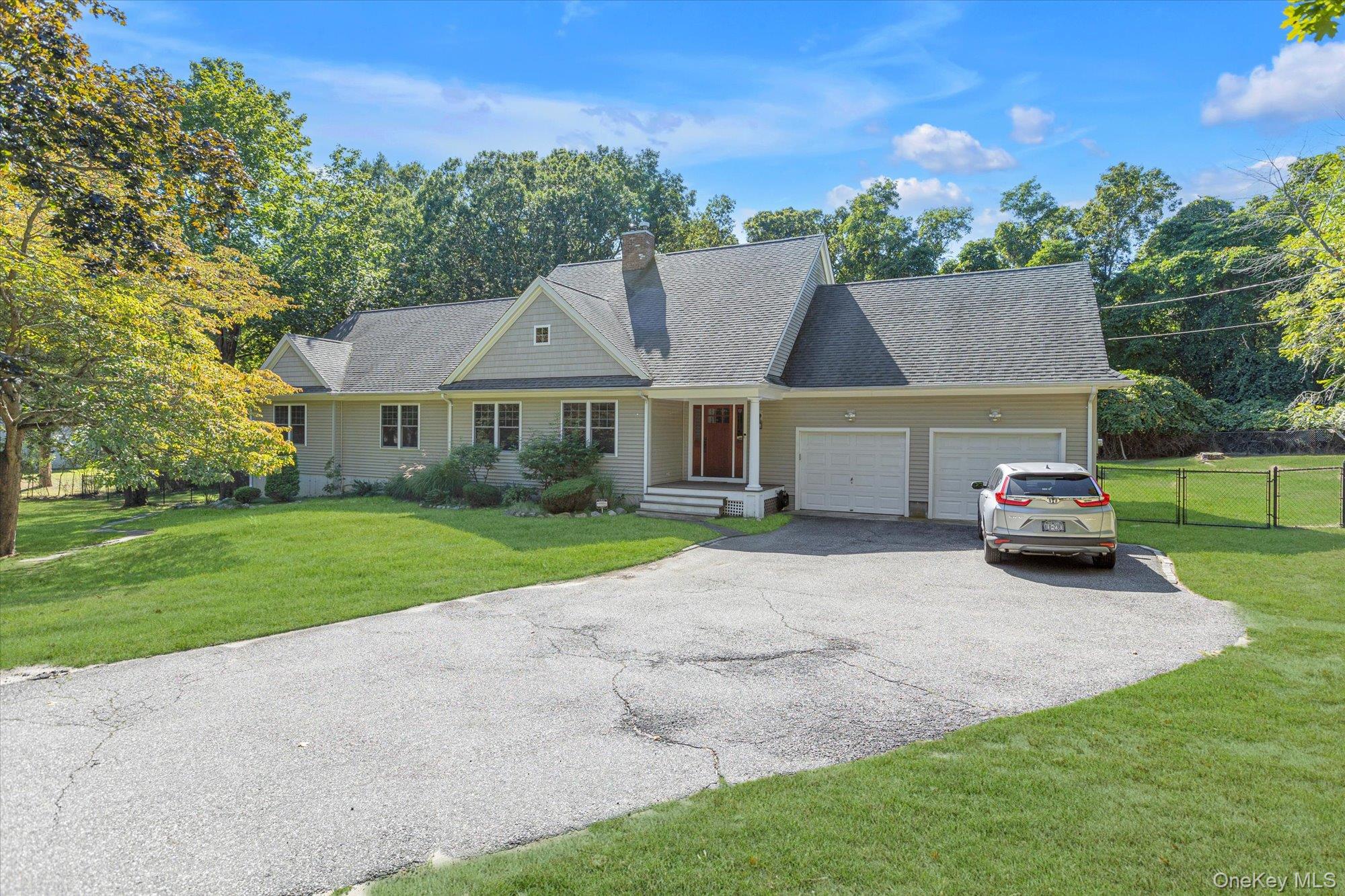 Bayberry, Riverhead