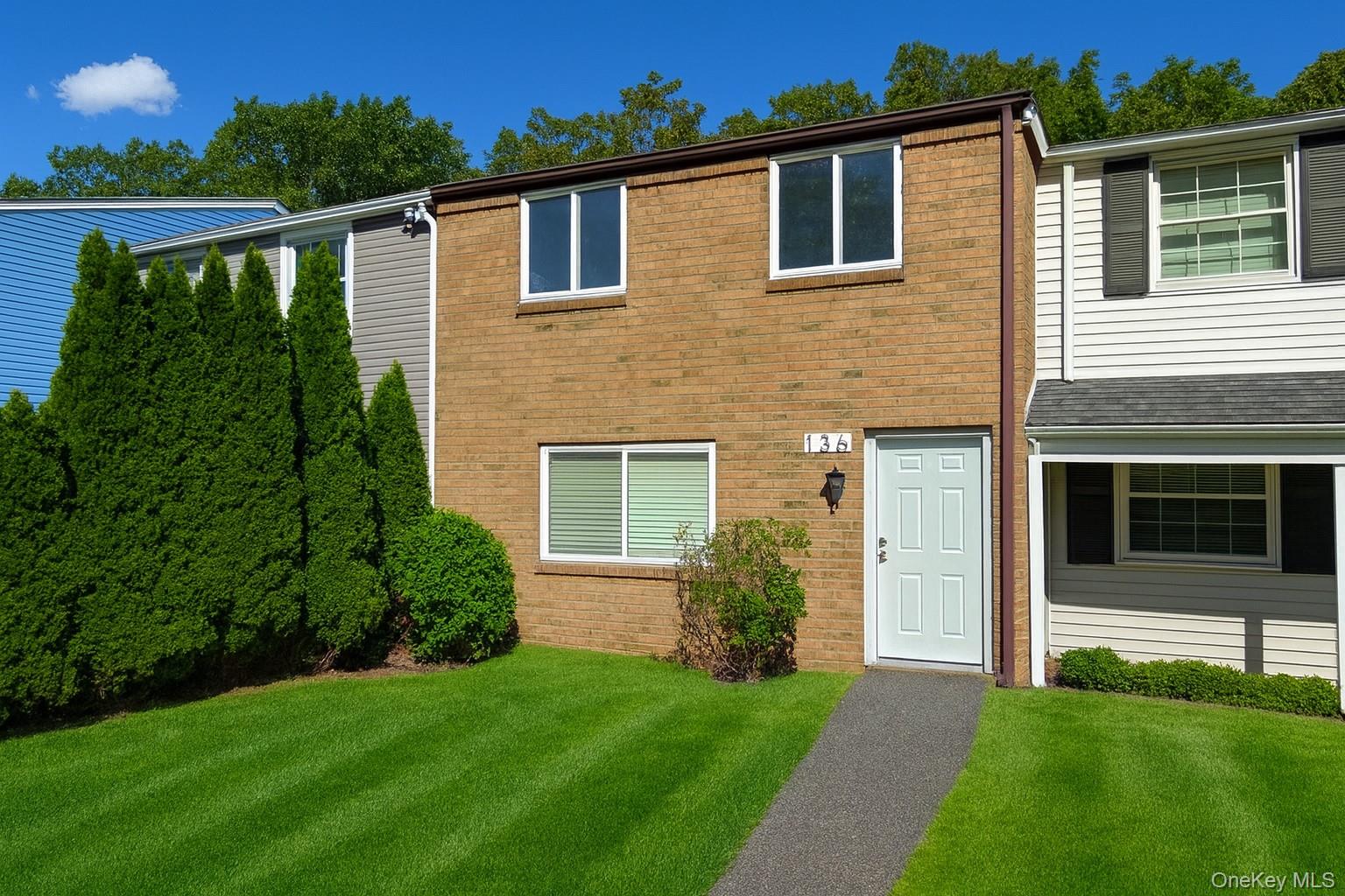 Hill, Riverhead