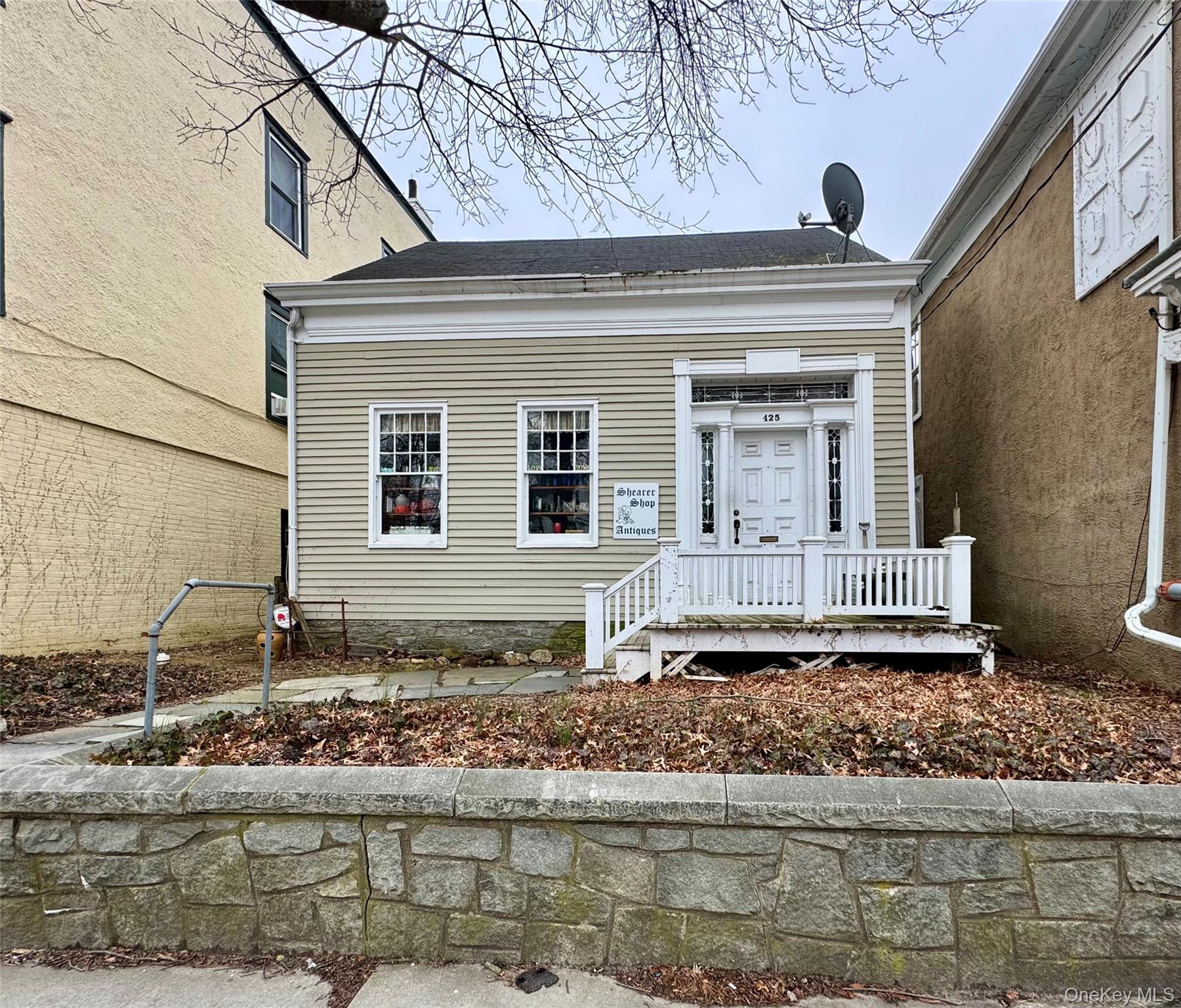Main, Southold