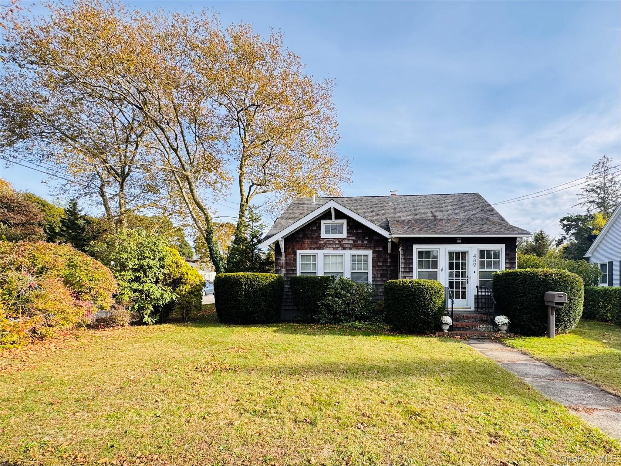 Elton, Riverhead