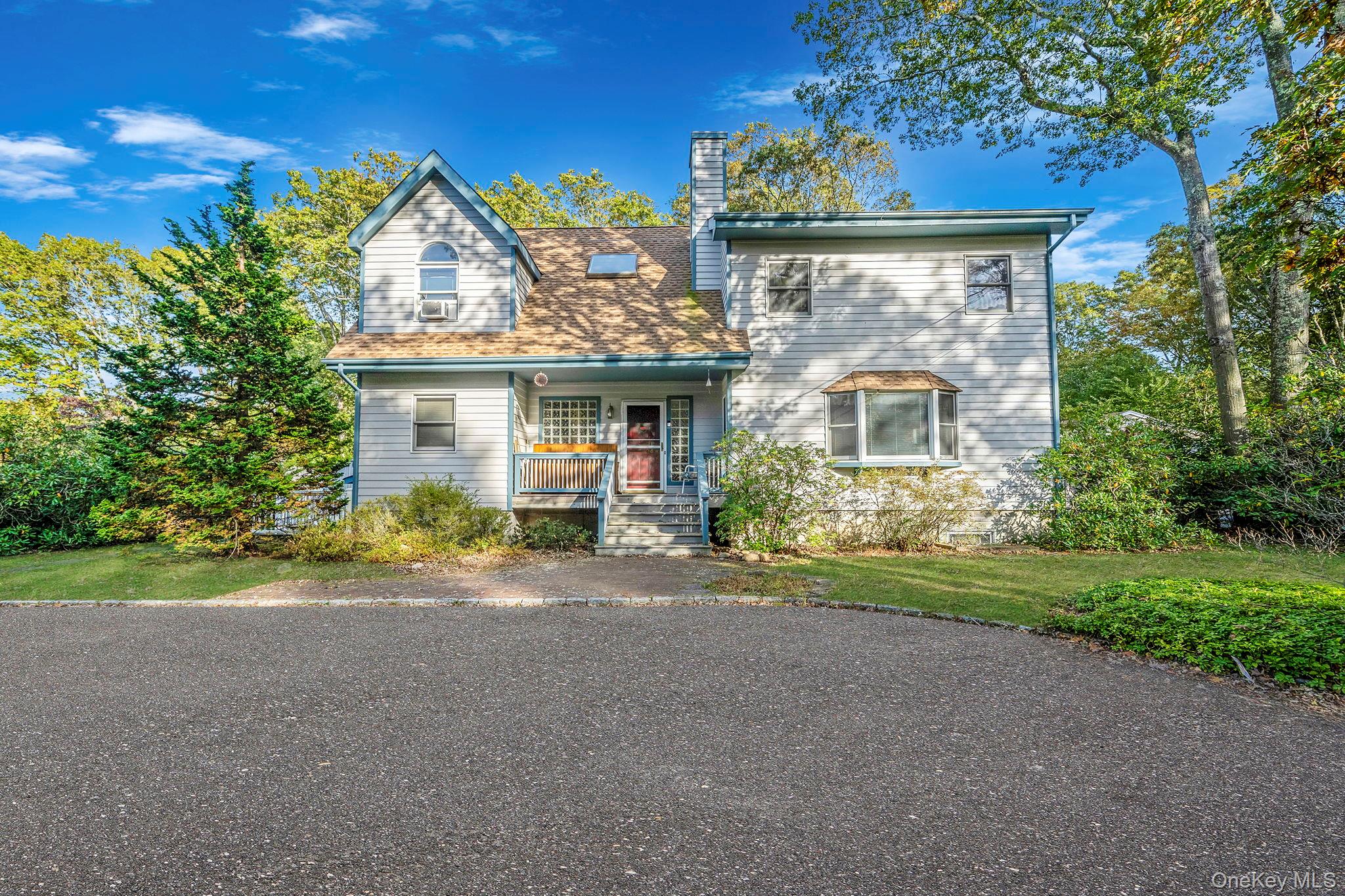 Brookhaven, Riverhead